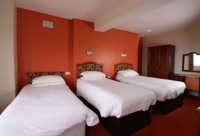 Номер Стандарт Трехместный, The Esplanade