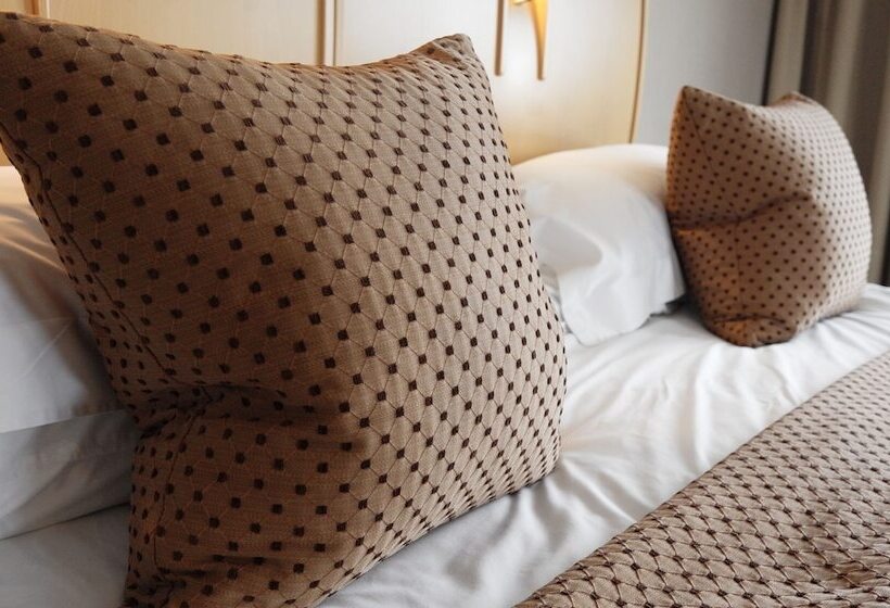 Люкс Повышенной Комфортности, The Mansefield