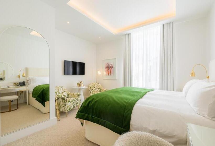 غرفة قياسية, The Nici