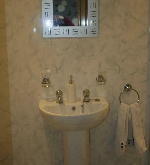 스탠다드 룸, Riverside B&b