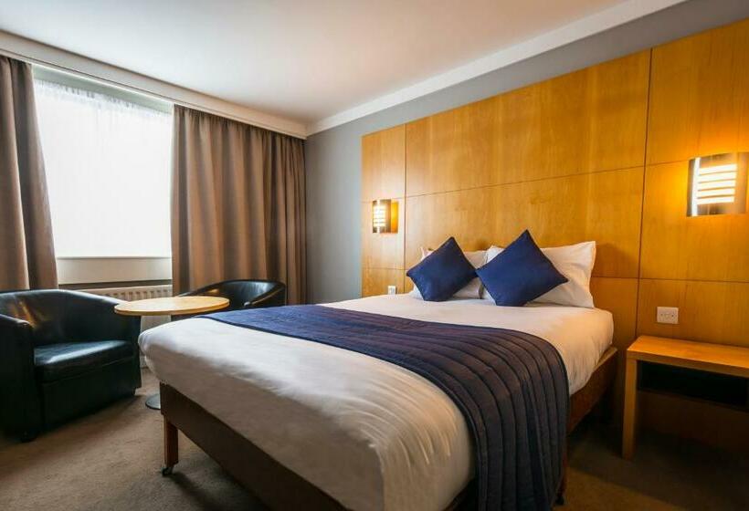 Номер Стандарт, Airport Hotel Manchester