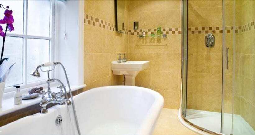 スタンダードルーム, Castle House B And B