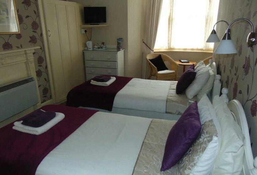 스탠다드 룸, Cromwell House