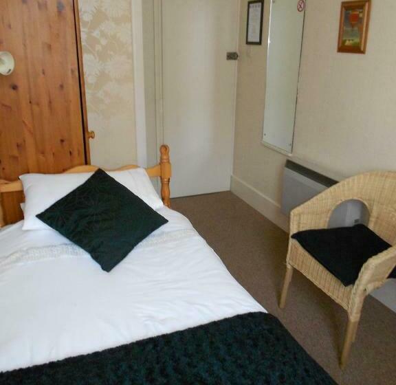 스탠다드 싱글 룸, Cromwell House