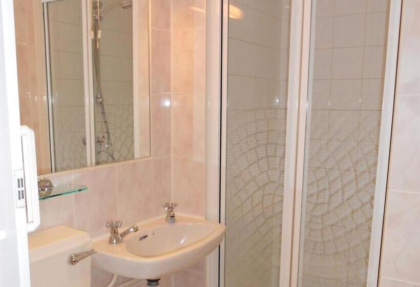 스탠다드 룸, Cromwell House