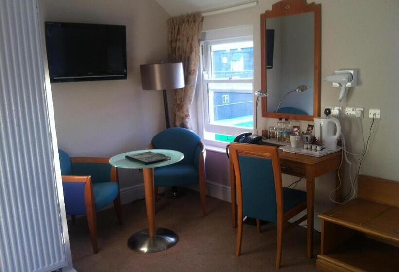 חדר סופריור, Four Seasons