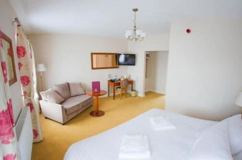 חדר דלוקס, Four Seasons