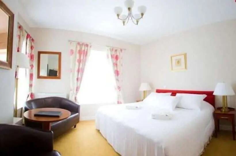 Standard Yhden Hengen Huone, Four Seasons