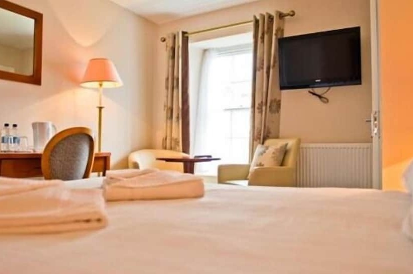 חדר סטנדרט יחיד, Four Seasons