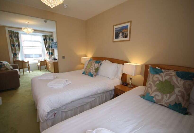 סוויטת סופריור, Four Seasons