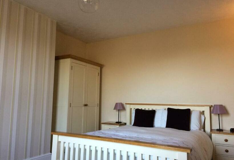 Номер Superior Кровать Кинг, Halfway House