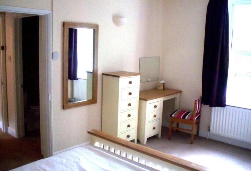 Номер Superior Кровать Кинг, Halfway House