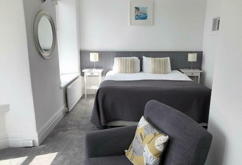 غرفة سوبيريور مطلّة علي البحر, Seabreeze Restaurant With Rooms