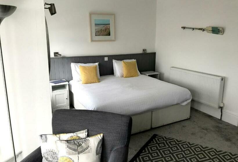 غرفة سوبيريور مطلّة علي البحر, Seabreeze Restaurant With Rooms