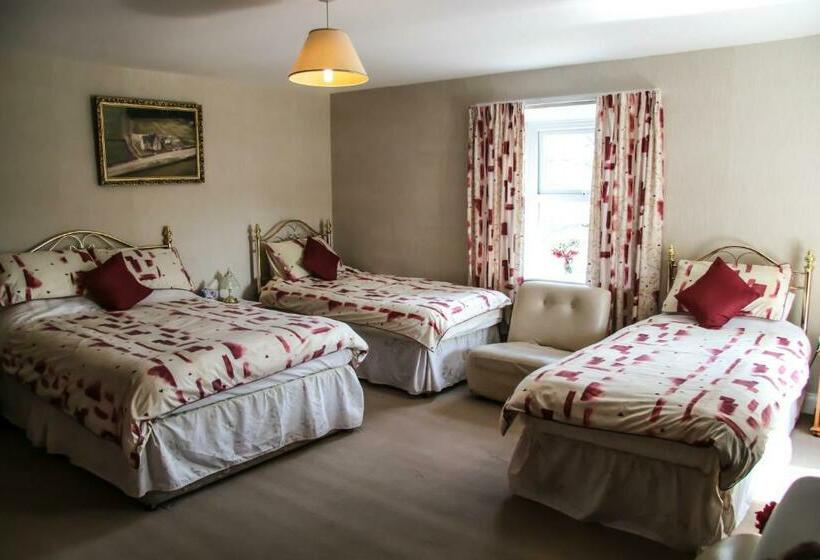 套房, Yellow House