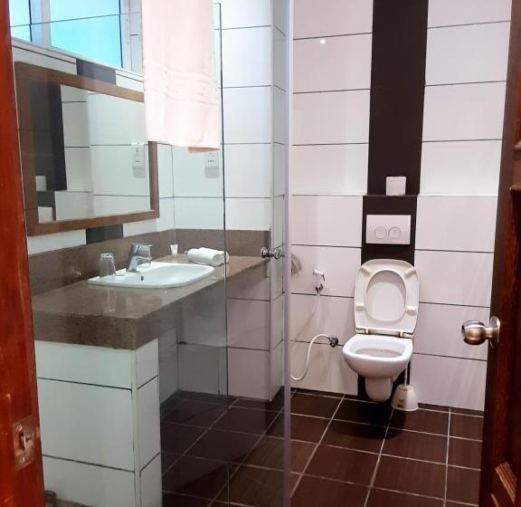 استودیوی استاندارد, Cowrie Shell Beach Apartments Official