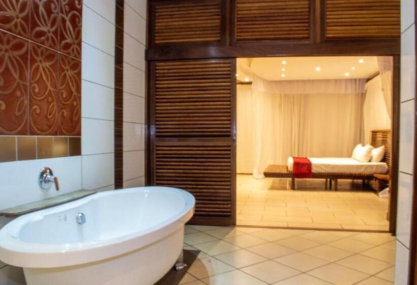 آپارتمان 3 خوابه, Cowrie Shell Beach Apartments Official