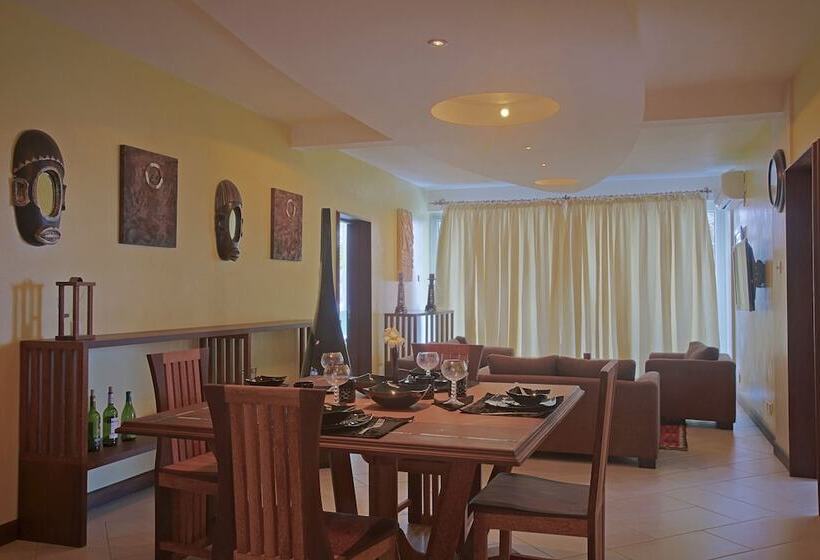 آپارتمان 2 خوابه, Cowrie Shell Beach Apartments Official