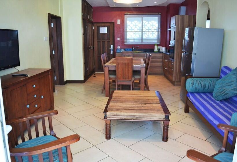 آپارتمان 2 خوابه, Cowrie Shell Beach Apartments Official