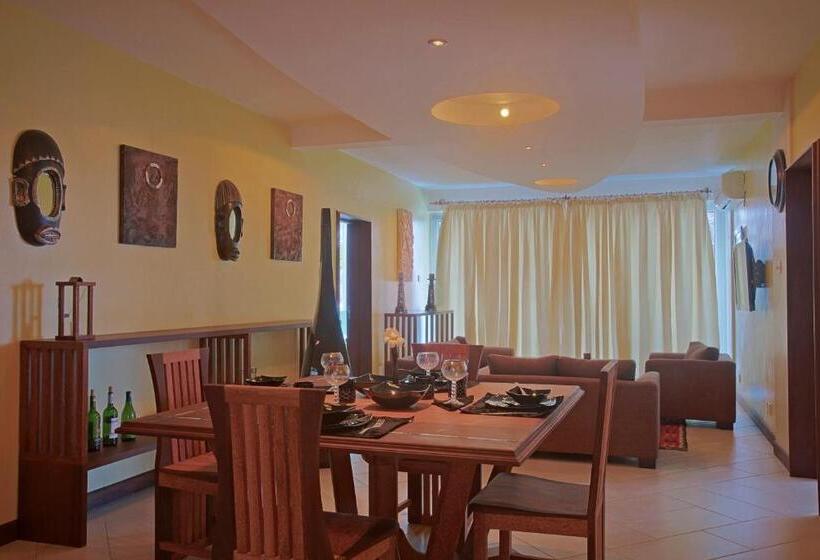 آپارتمان 3 خوابه, Cowrie Shell Beach Apartments Official