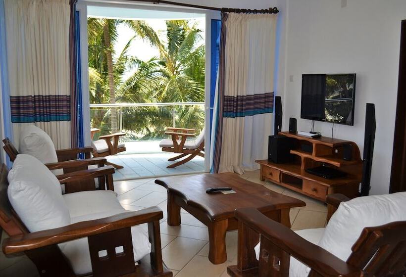 آپارتمان 3 خوابه, Cowrie Shell Beach Apartments Official