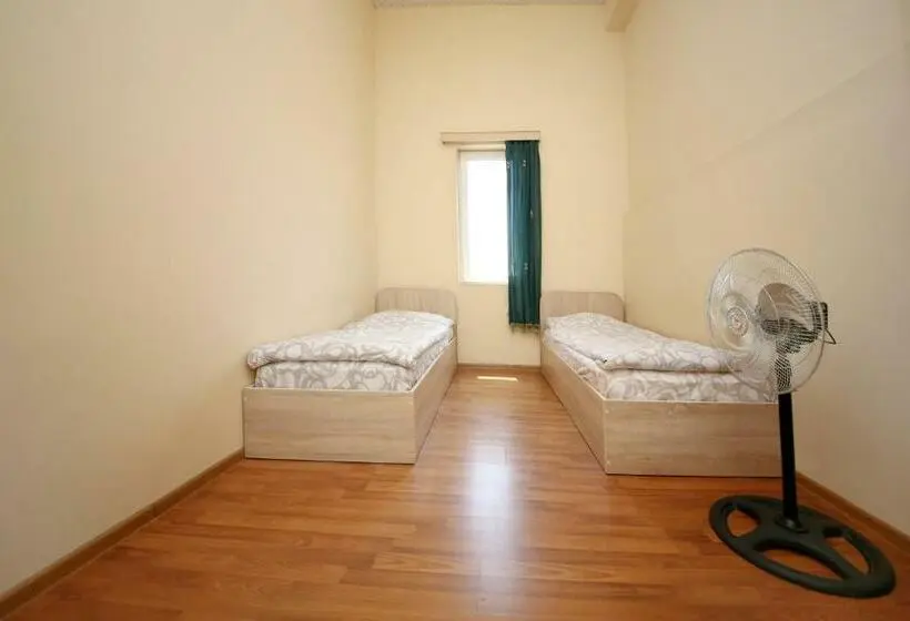 اتاق اکونومی, Hostel Mandaria