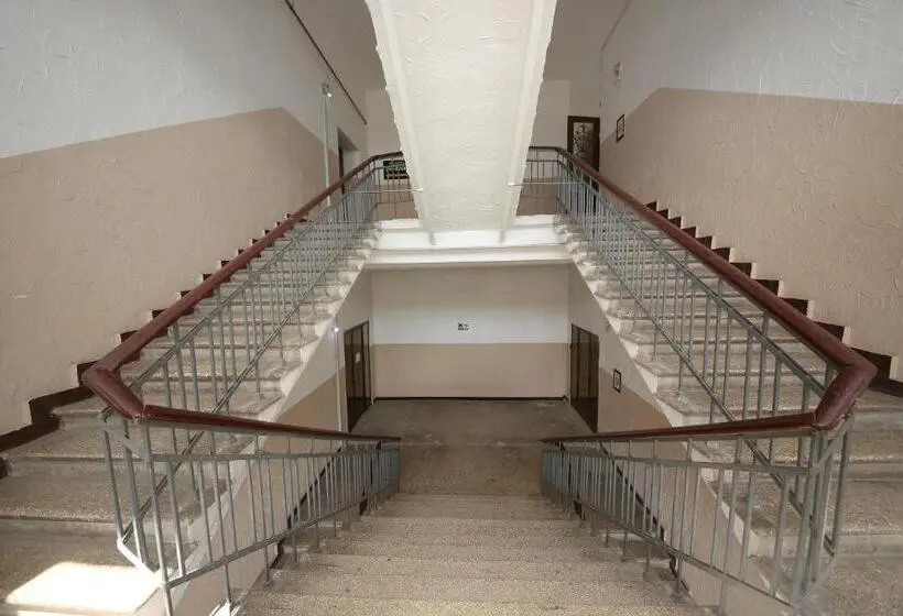 تختخواب در اتاق مشترک, Hostel Mandaria