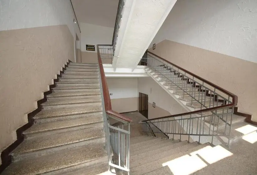 اتاق کلاسیک چهارنفره, Hostel Mandaria