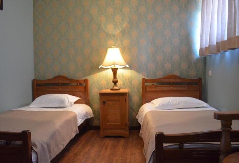 スタンダードルーム, Brigitte