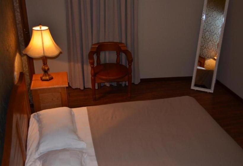 スイート(家族用), Brigitte