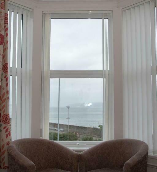 חדר סטנדרט, Craignelder