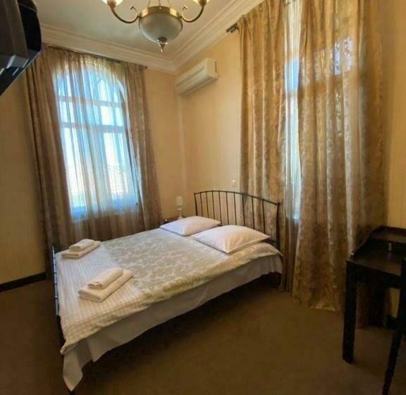 اتاق استاندارد, Dzveli Ubani