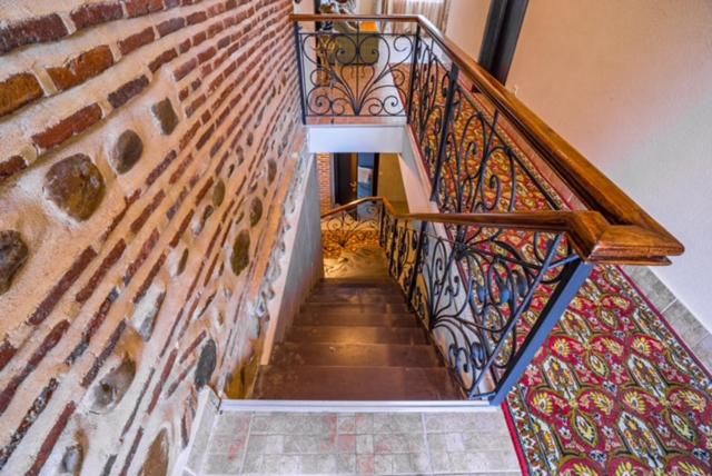 اتاق استاندارد, Dzveli Ubani