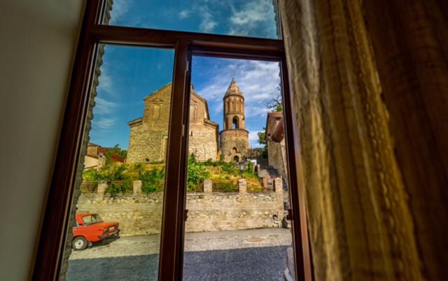 اتاق استاندارد, Dzveli Ubani