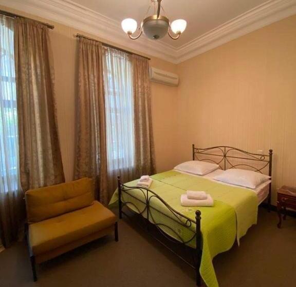 اتاق استاندارد, Dzveli Ubani