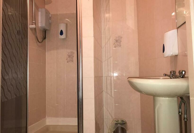 חדר משפחתי עם מיטת קומתיים, Hello Roomz