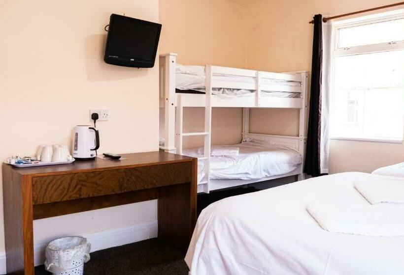 חדר משפחתי, Hello Roomz