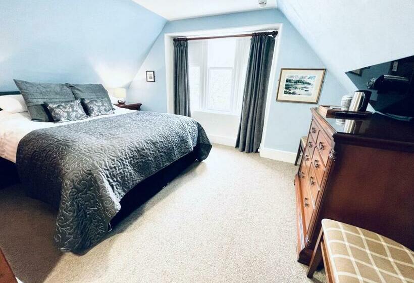 기본룸, Invergarry