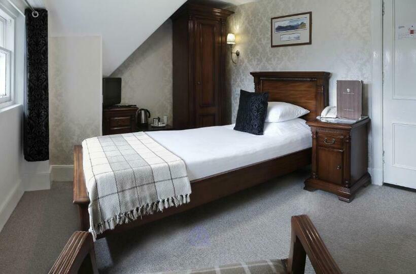 اتاق استاندارد یک نفره, Invergarry