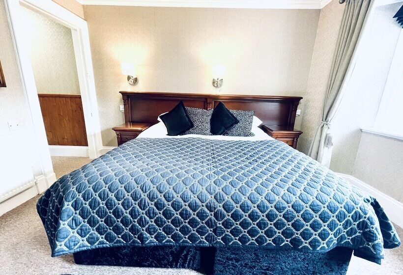 스탠다드 룸, Invergarry