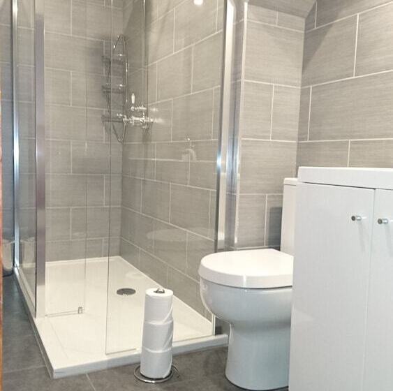 스탠다드 룸 킹사이즈 침대, Invergarry