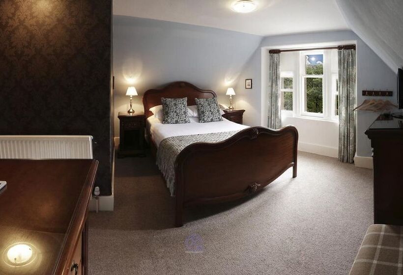 기본룸, Invergarry