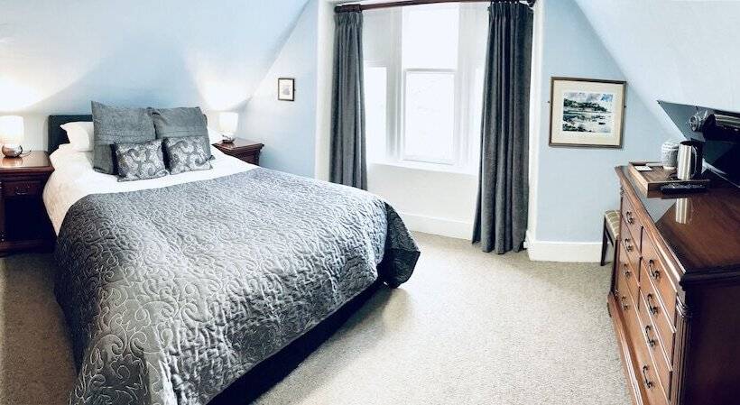 기본룸, Invergarry