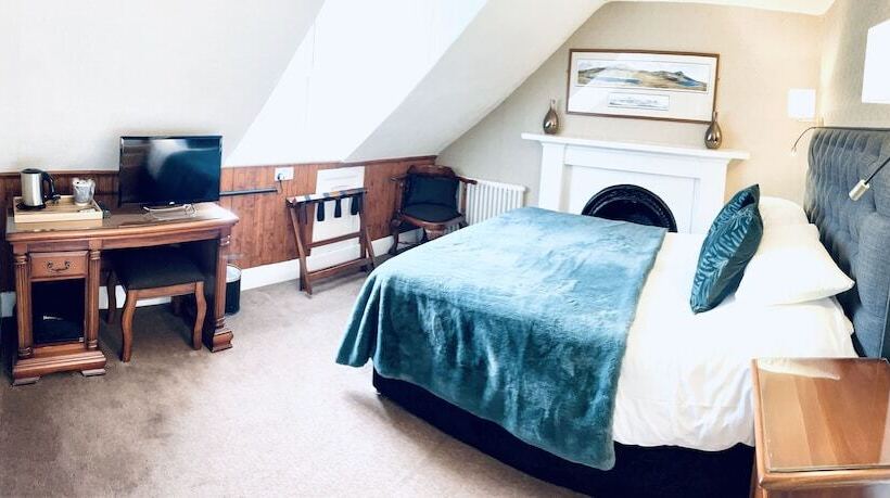 기본룸, Invergarry