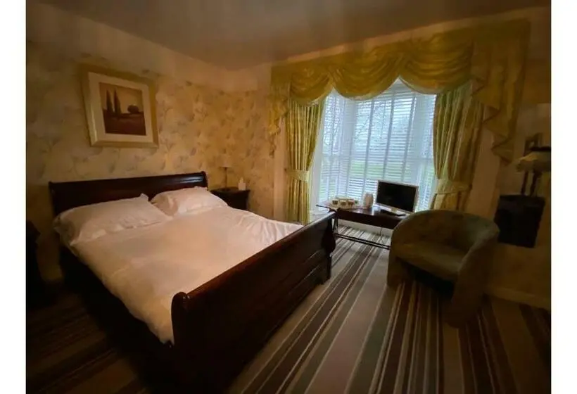 スタンダード４人部屋, Lamphey Hall