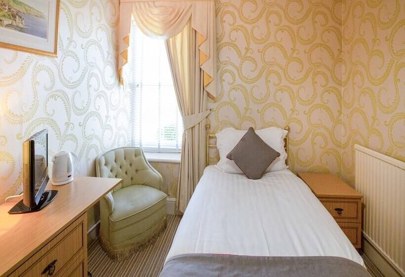 标准单人间, Lamphey Hall