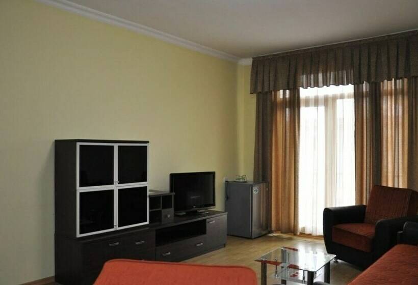 سوییت, Prestige