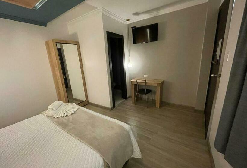 수피리어 룸, Shalom