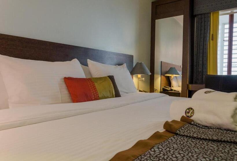 수피리어 룸, Shalom