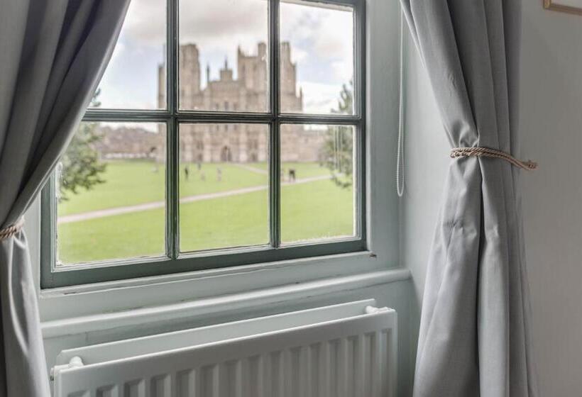 景色の見えるスーペリアルーム, The Ancient Gatehouse & Rugantino Restaurant